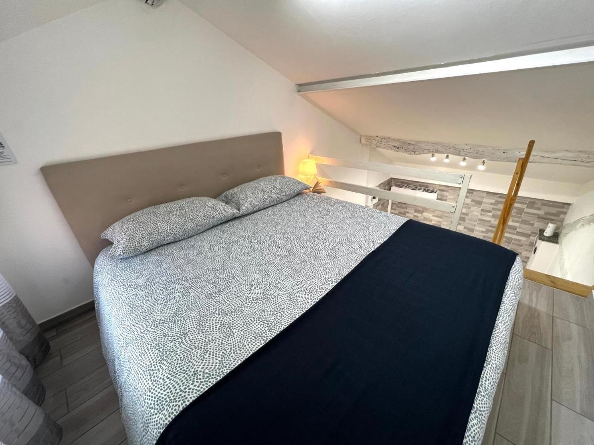 Air Σϝ Home Aραrlmҽnl Verdi Novi Ligure Kültér fotó